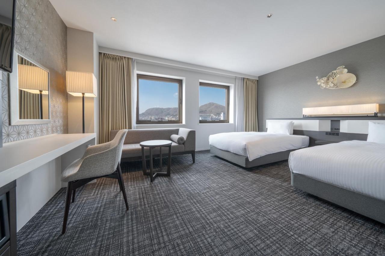 Premier Deluxe Twin Room - Non-Smoking